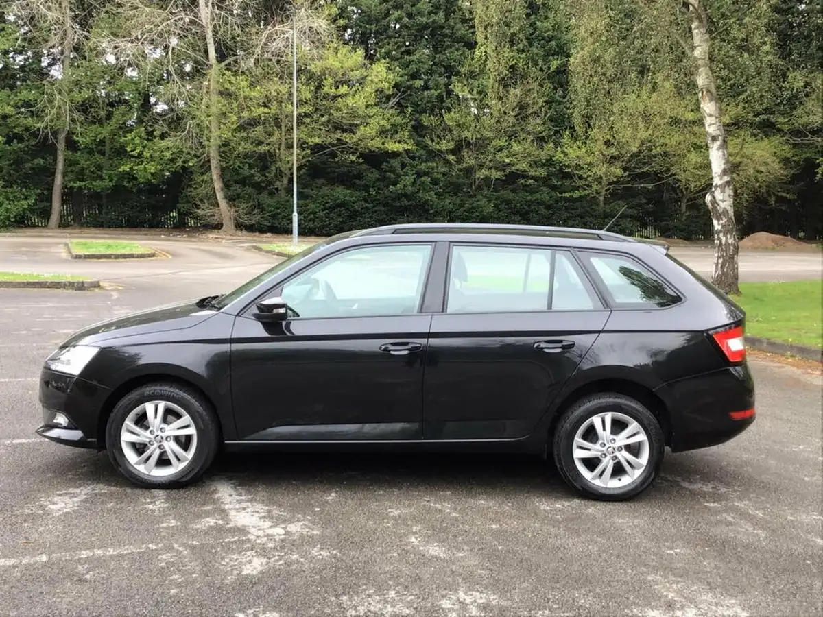 2022-skoda-fabia-10-tsi-se-big-5