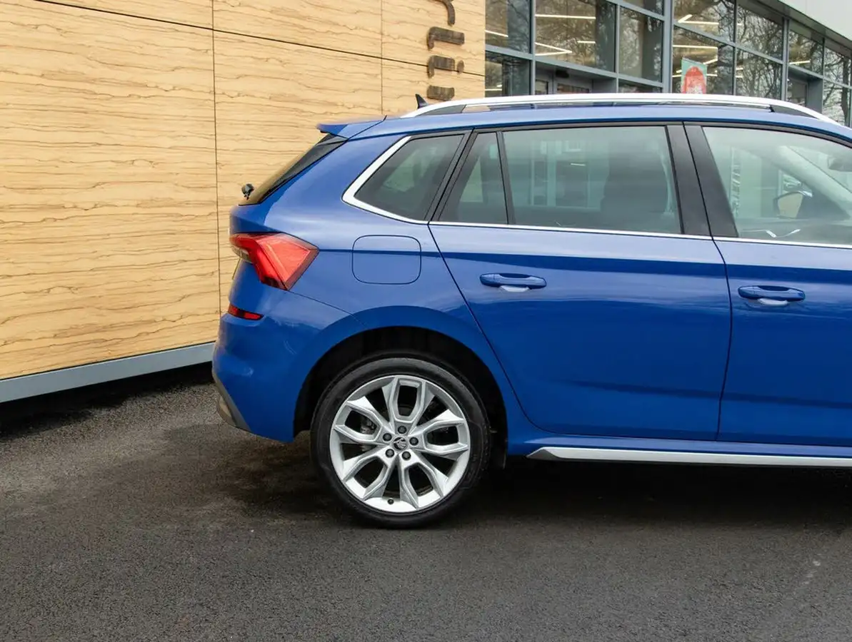 2022-skoda-kamiq-15-tsi-se-l-big-10