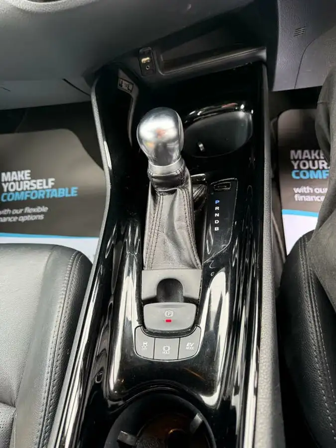 2018-toyota-c-hr-18-vvt-i-excel-big-40