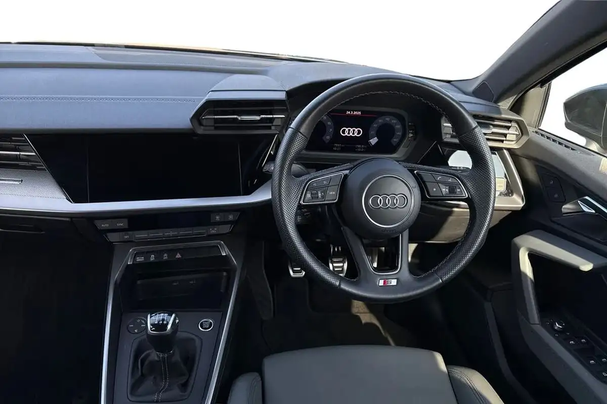 2023-audi-a3-10-30-tfsi-s-line-sportback-5d-big-11