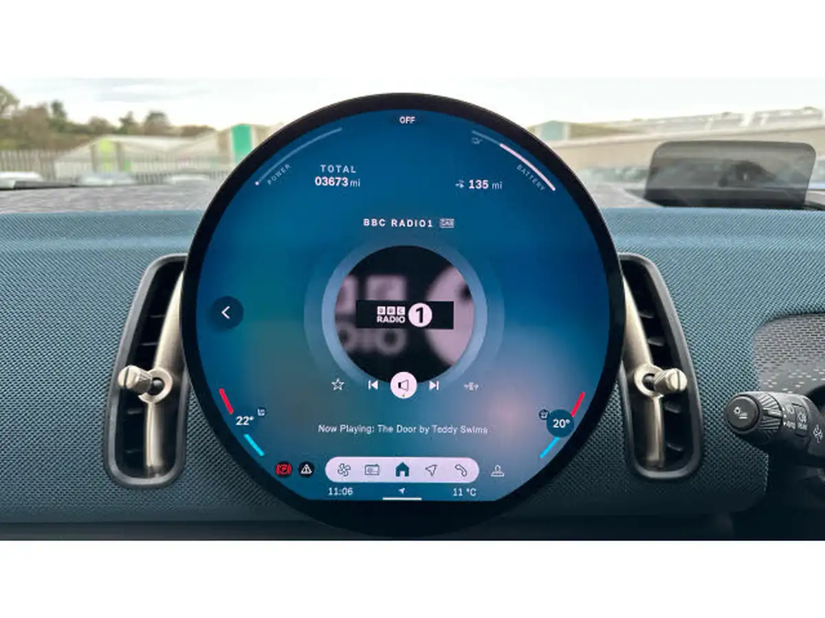 2024-mini-countryman-e-cooper-e-exclusive-big-41