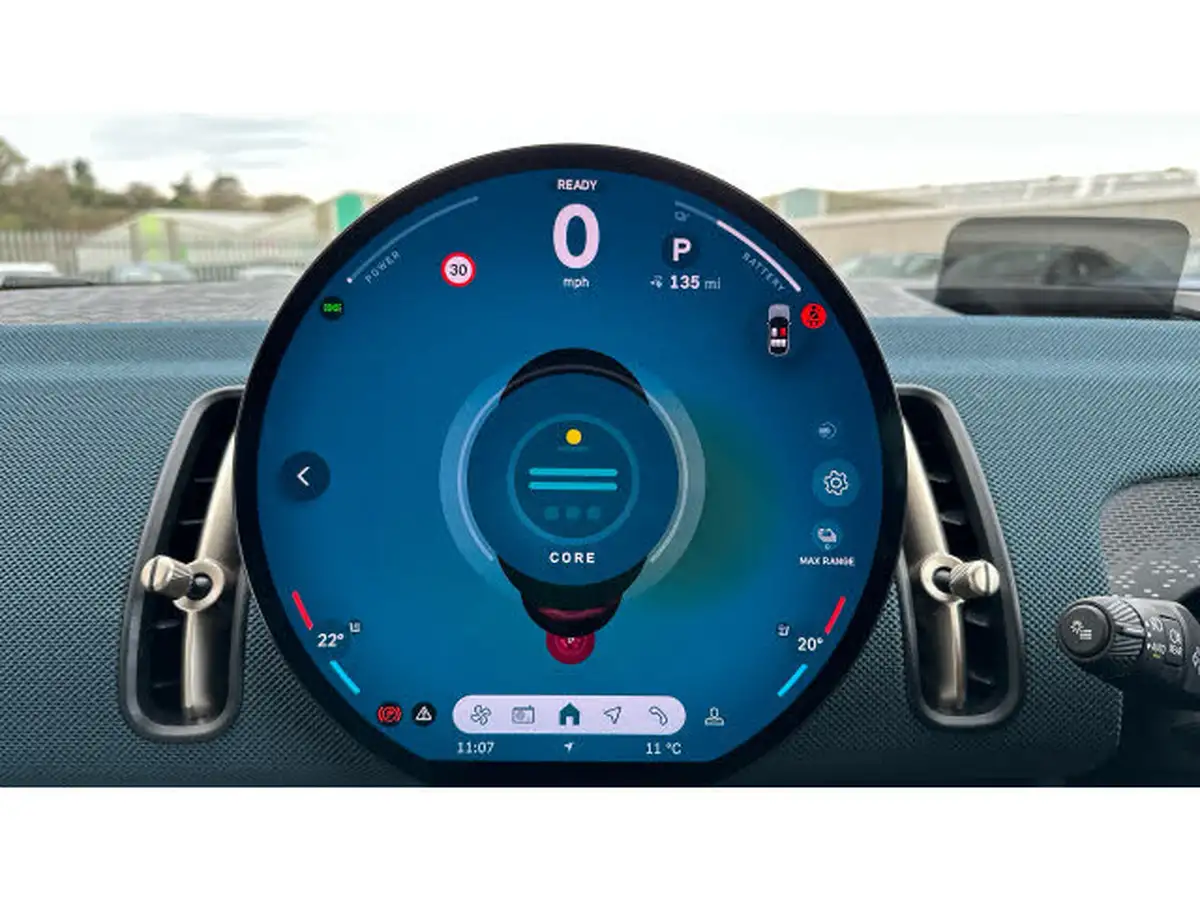 2024-mini-countryman-e-cooper-e-exclusive-big-45