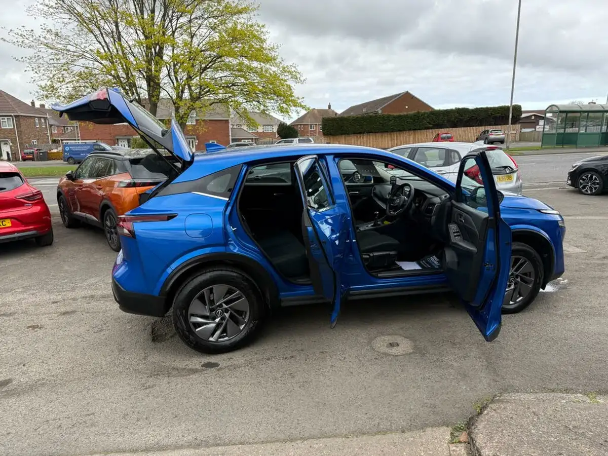 2023-nissan-qashqai-13-dig-t-acenta-premium-140ps-big-5