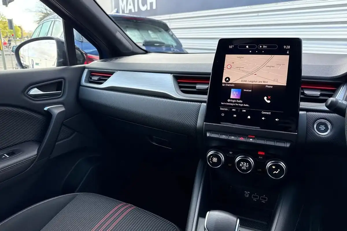 2022-renault-captur-16-rs-line-145ps-rs-line-e-tech-hybrid-big-19