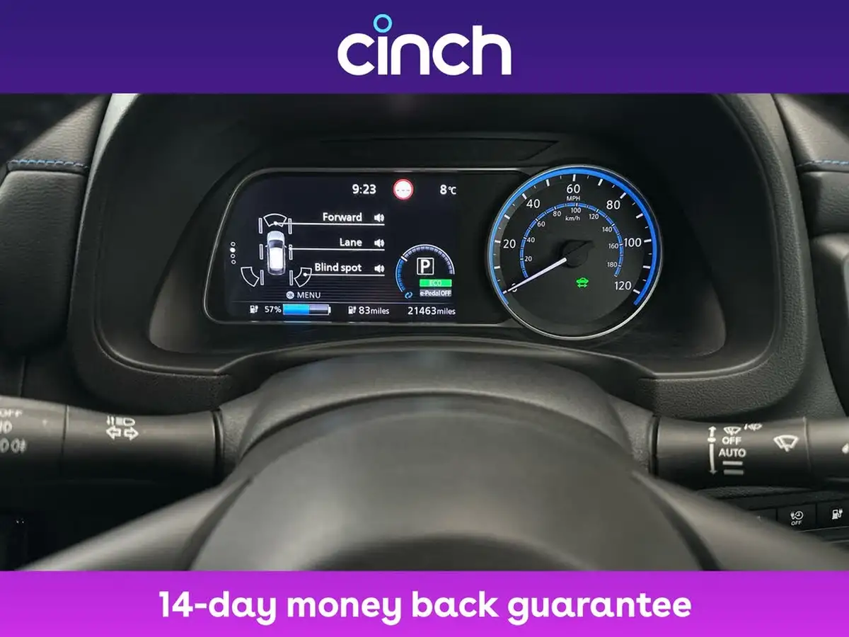 2019-nissan-leaf-e-tekna-big-12