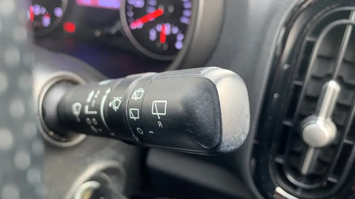 2021-kia-picanto-10-t-gdi-gt-line-big-27