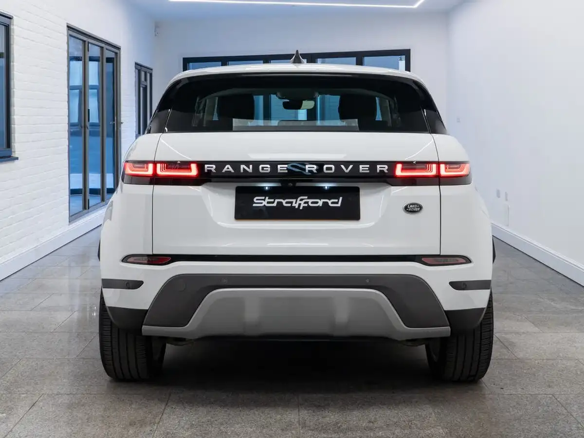 2021-land-rover-range-rover-evoque-15-p300e-se-big-5