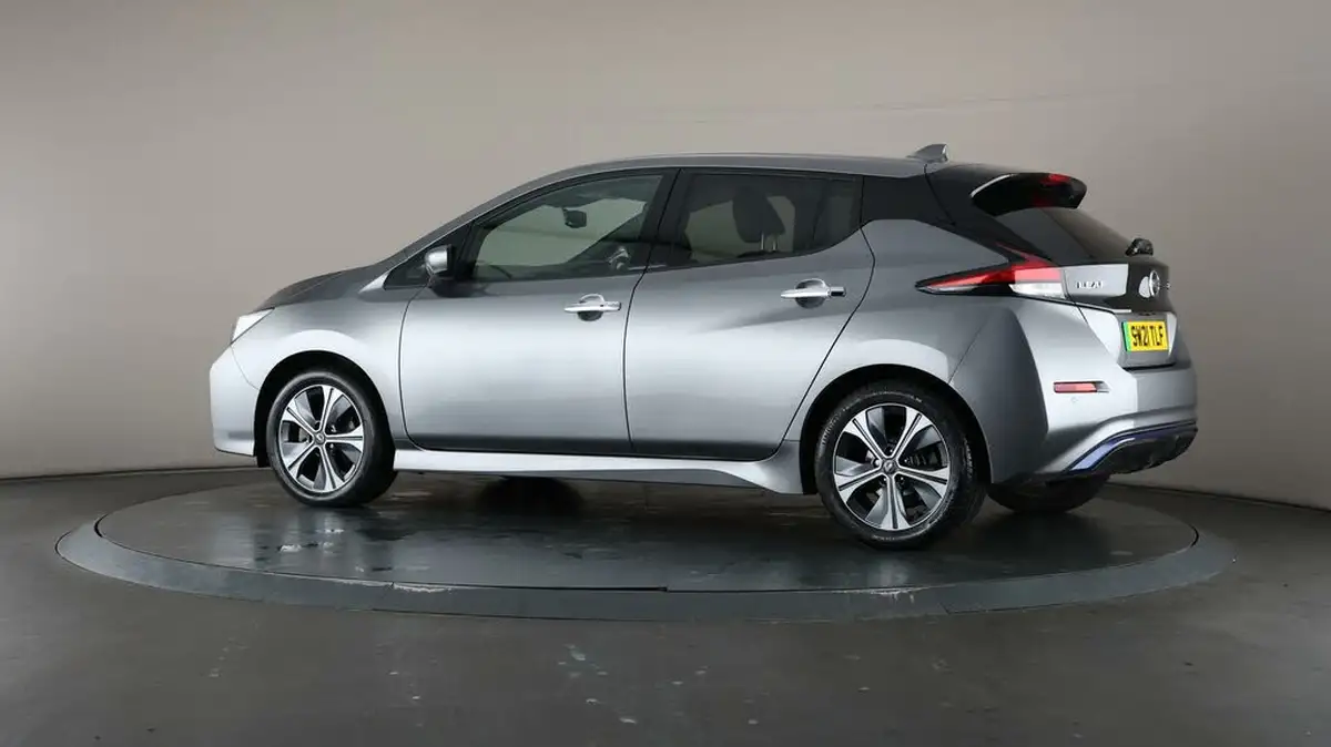 2021-nissan-leaf-e-n-connecta-big-67