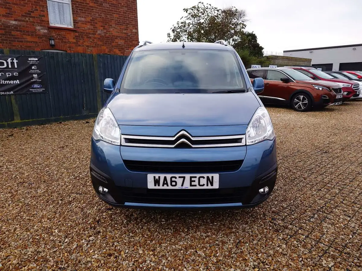 2017-citroen-berlingo-16bluehdi-multispace-feel-102ps-ss-etg6-big-2