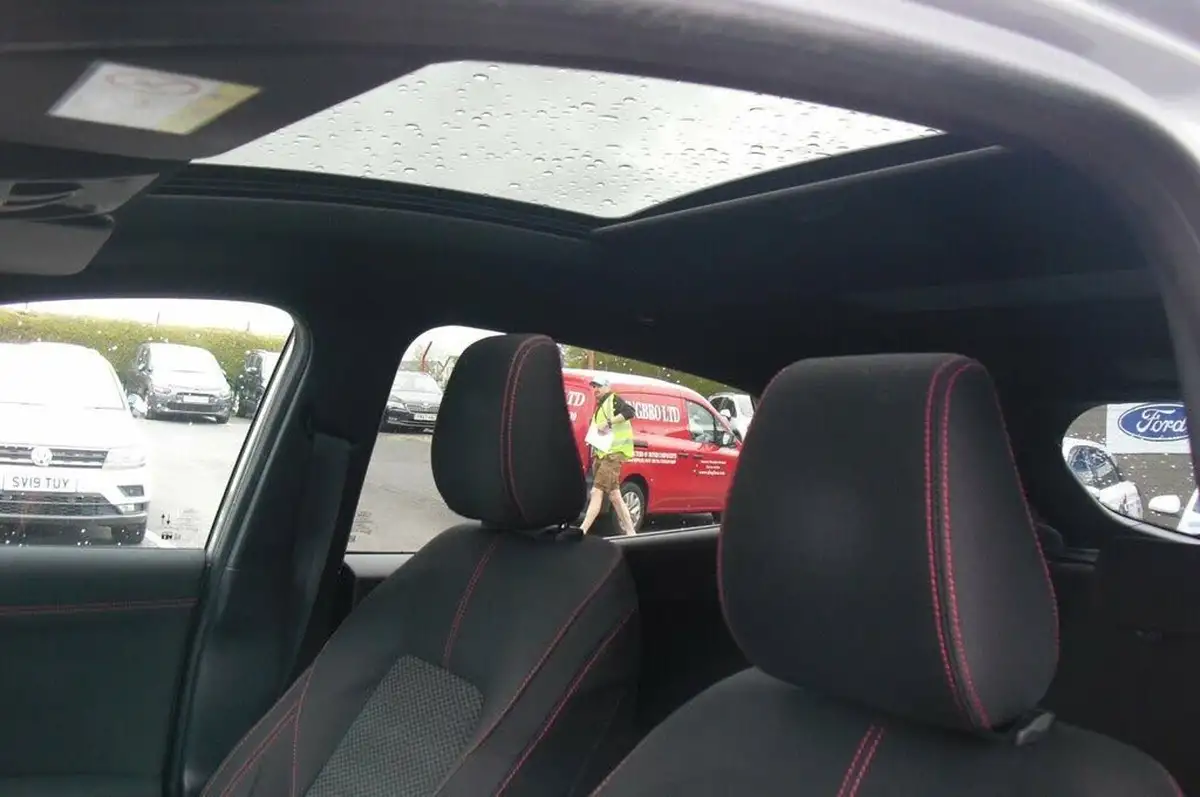 2020-ford-puma-big-19