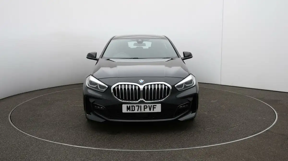 2022-bmw-1-series-15-118i-m-sport-lcp-dct-big-31