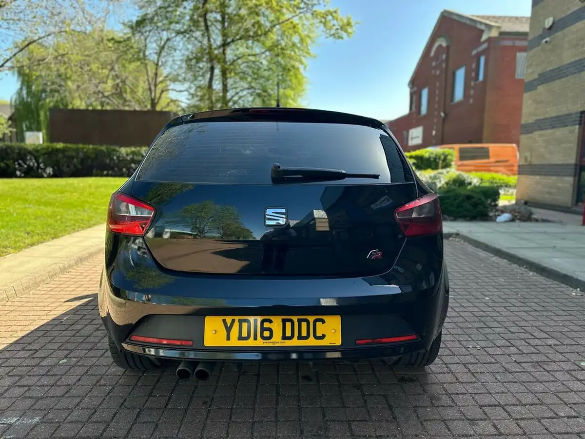 2016-seat-ibiza-12-tsi-fr-technology-90ps-hatchback-5d-big-9