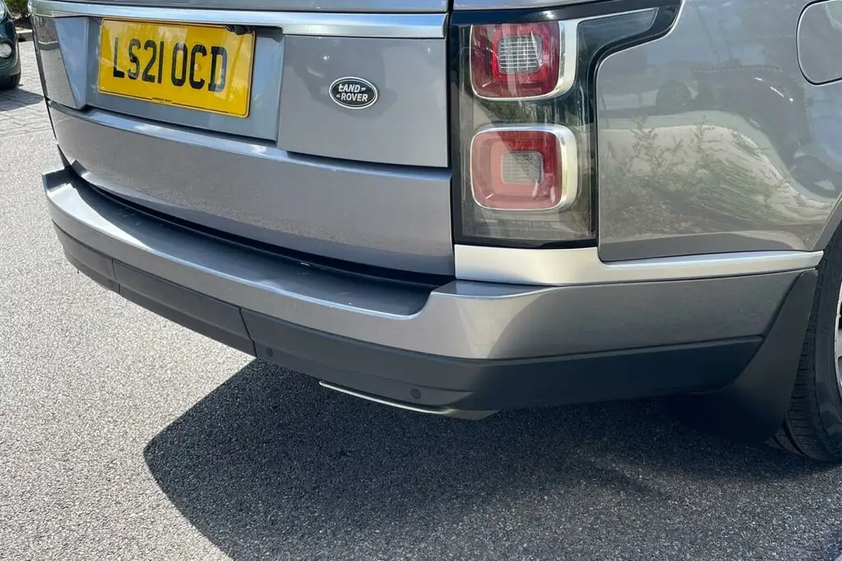 2021-land-rover-range-rover-30-d300-westminster-big-22