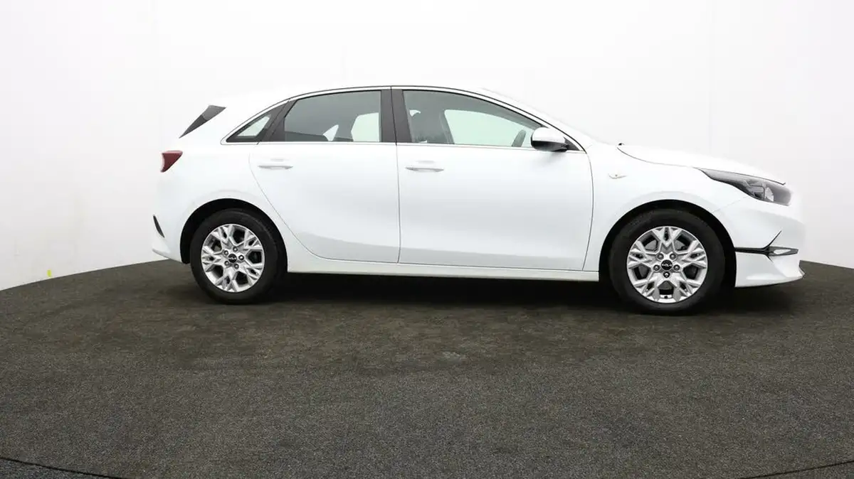 2021-kia-ceed-10-t-gdi-2-hatchback-big-33