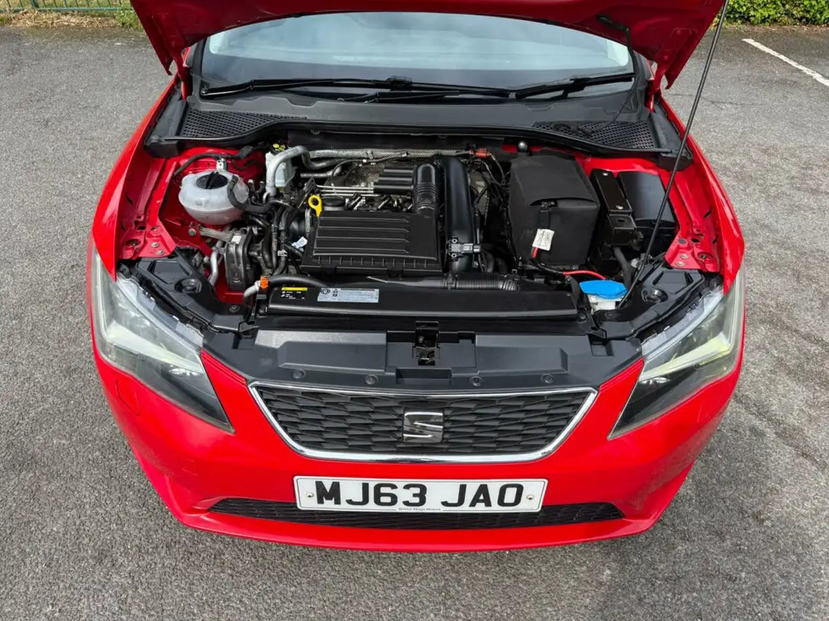2013-seat-leon-12-se-tech-pack-ss-hatchback-5d-big-24