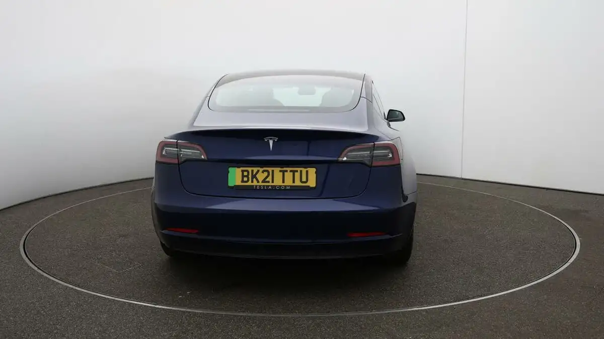 2021-tesla-model-3-e-standard-plus-big-6
