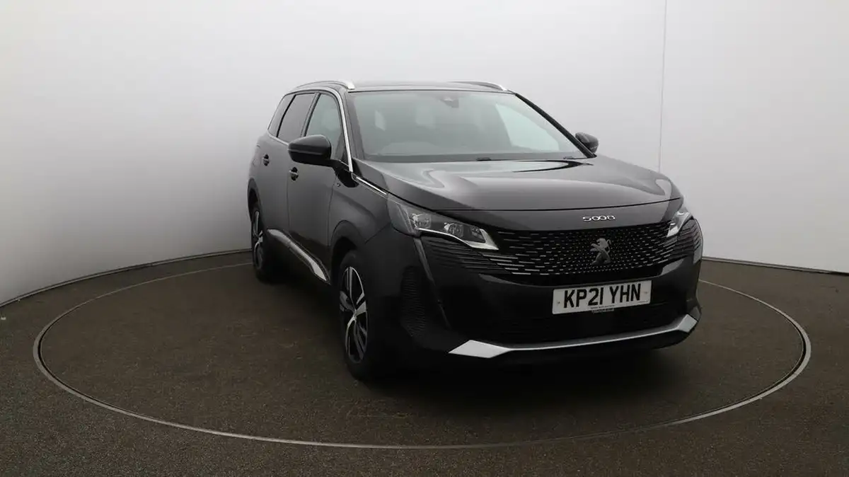 2021-peugeot-5008-suv-15-bluehdi-gt-eat8-big-36