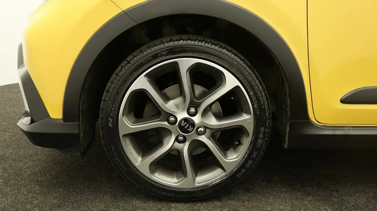 2021-kia-picanto-10-x-line-big-17