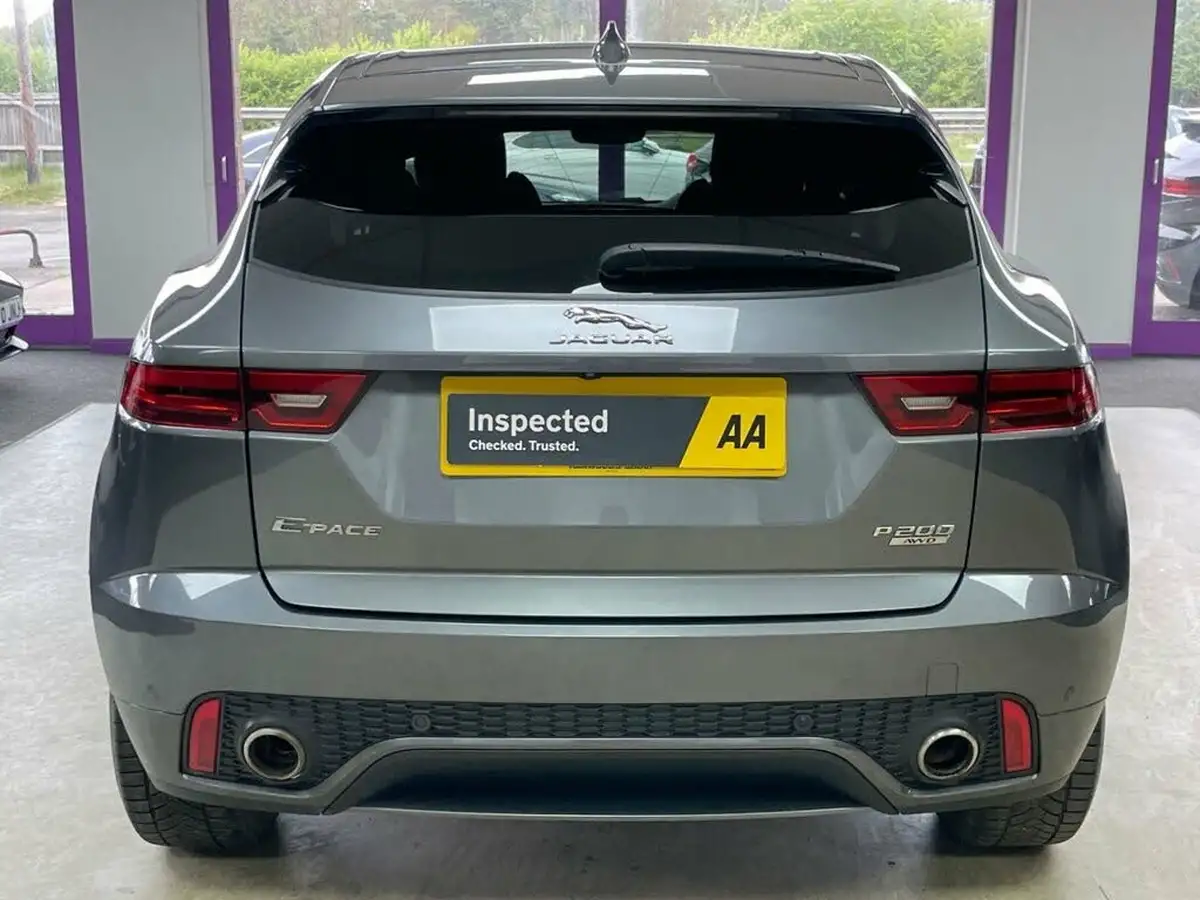 2018-jaguar-e-pace-20-i4-r-dynamic-s-200ps-big-8