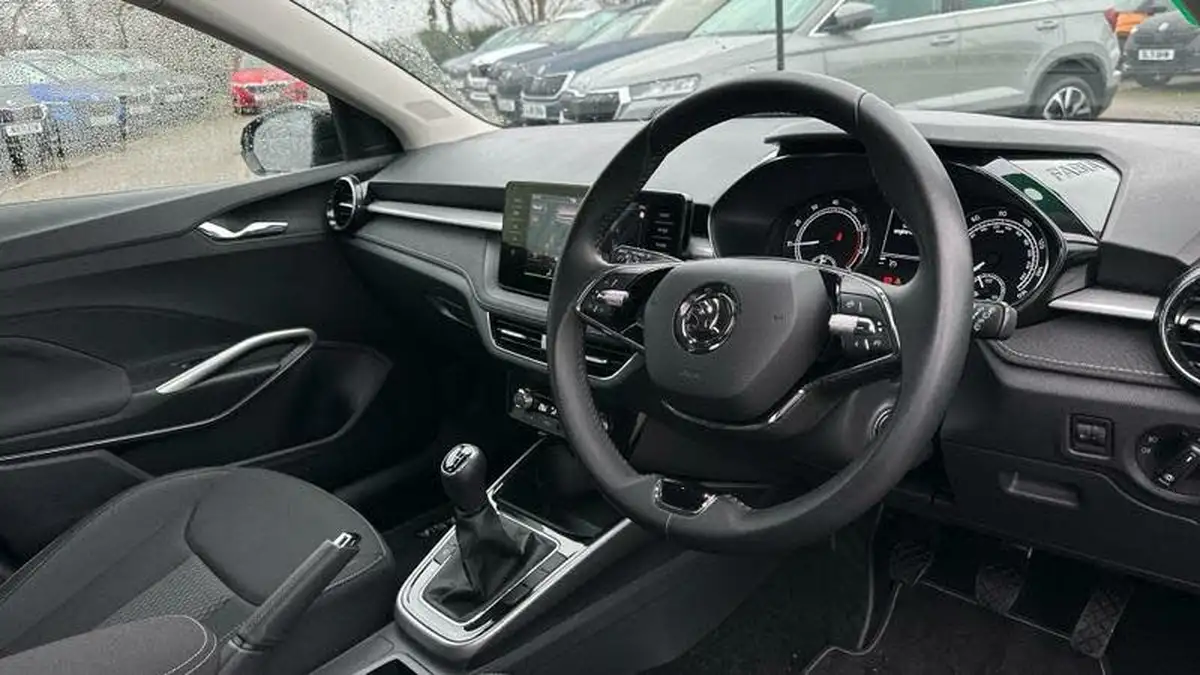 2023-skoda-fabia-10-tsi-se-l-110ps-big-5