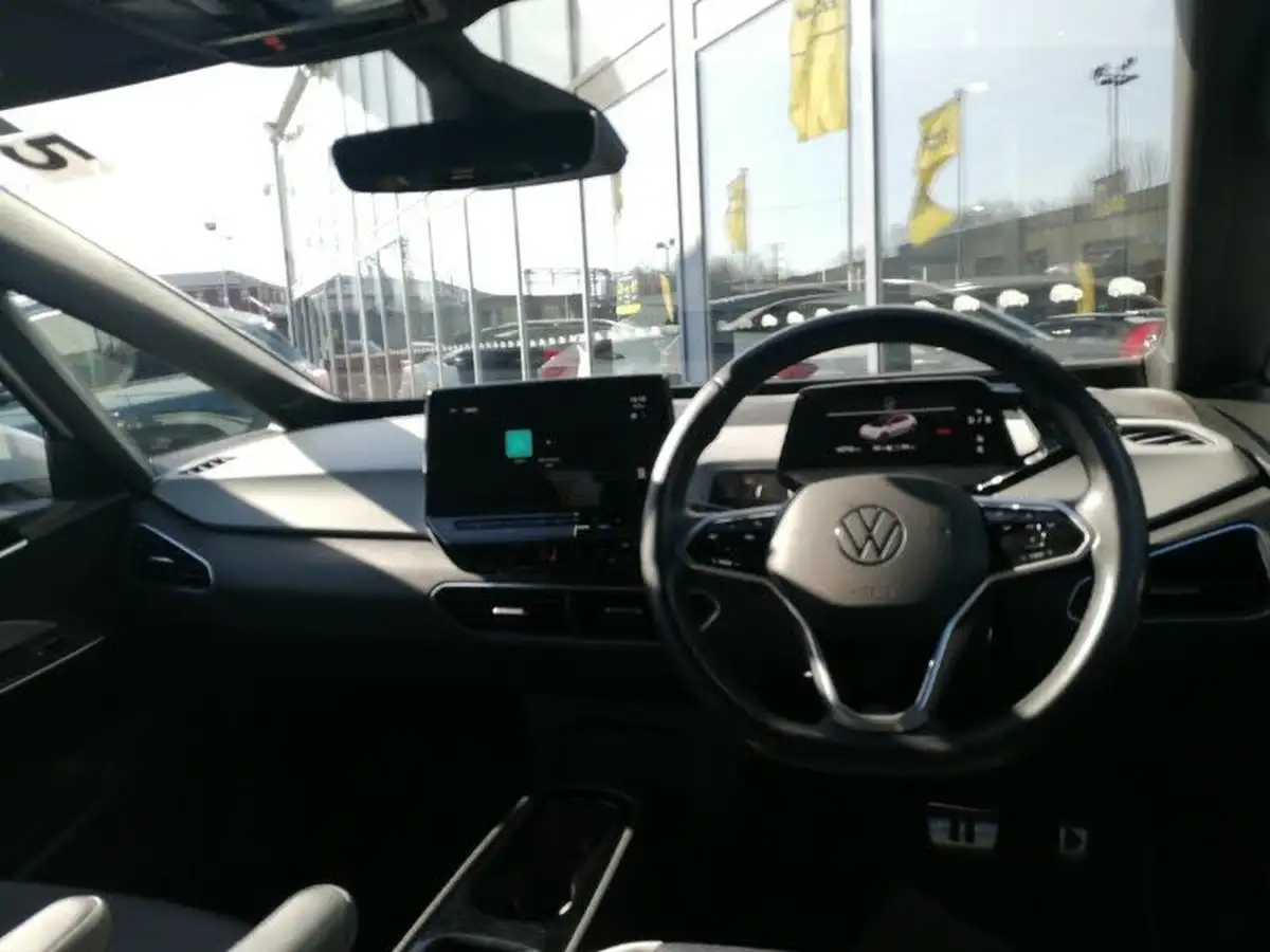 2022-volkswagen-id3-e-family-204ps-performance-big-2
