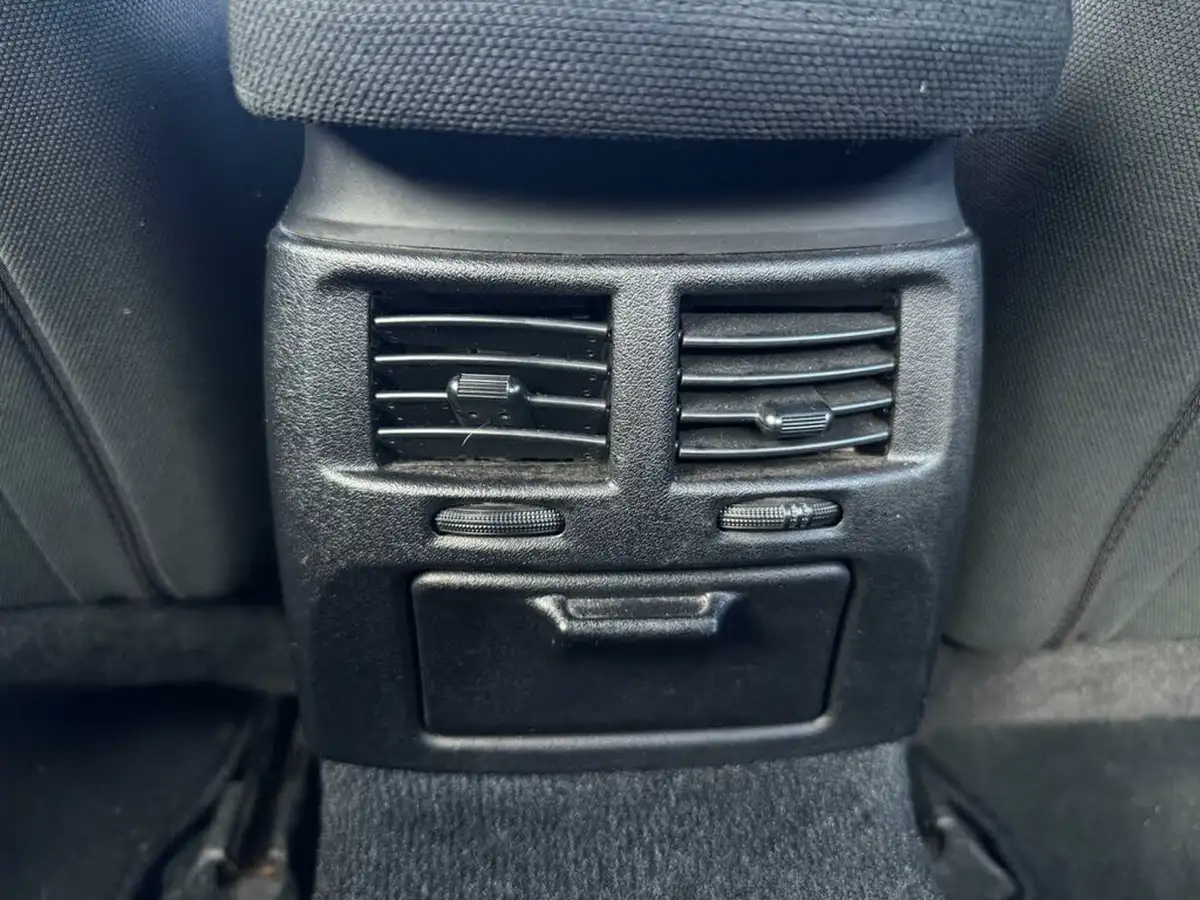 2008-lexus-is-250-25-big-27
