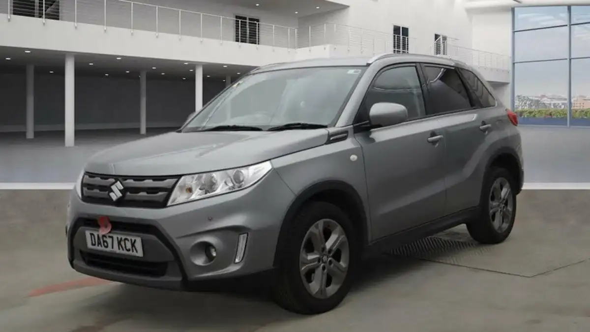 2017-suzuki-vitara-16-sz-t-auto-big-1
