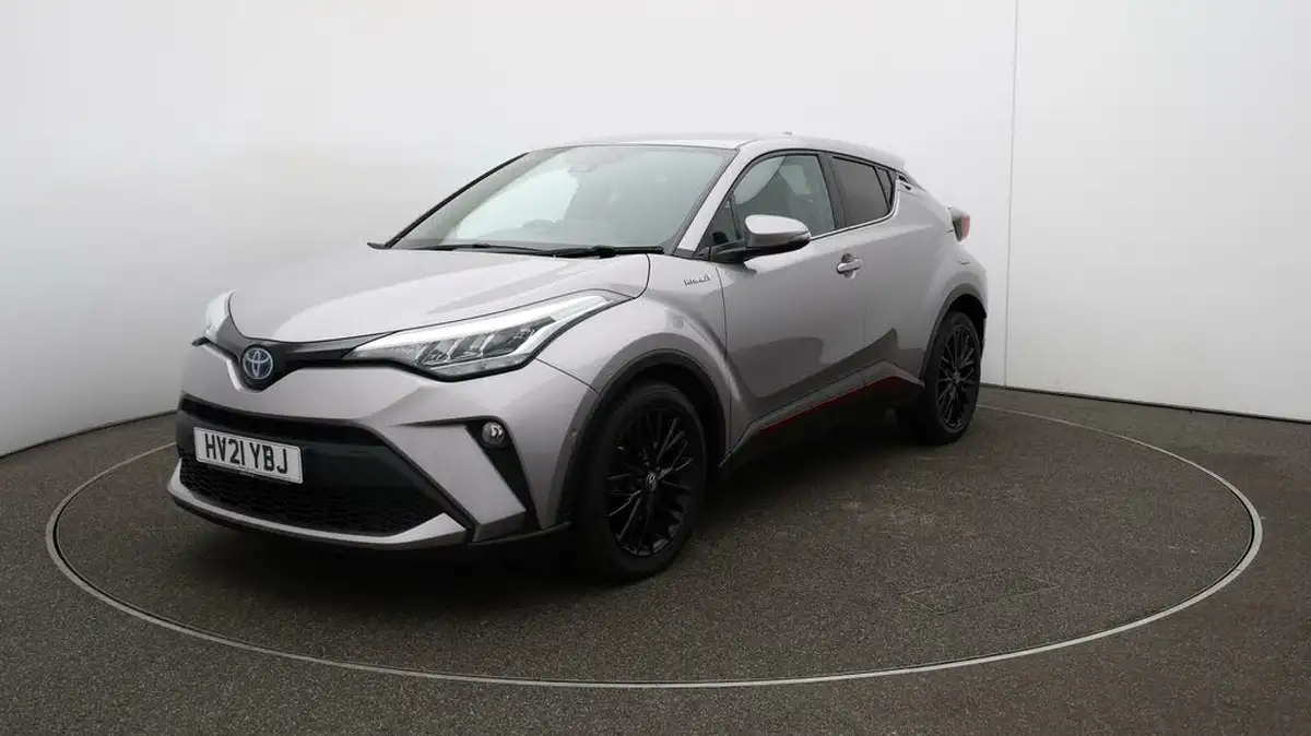 2021-toyota-c-hr-18-vvt-i-design-big-3