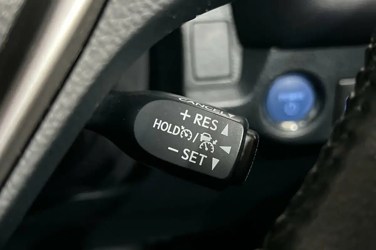 2017-toyota-rav4-25-vvt-i-excel-awd-tss-navi-big-23