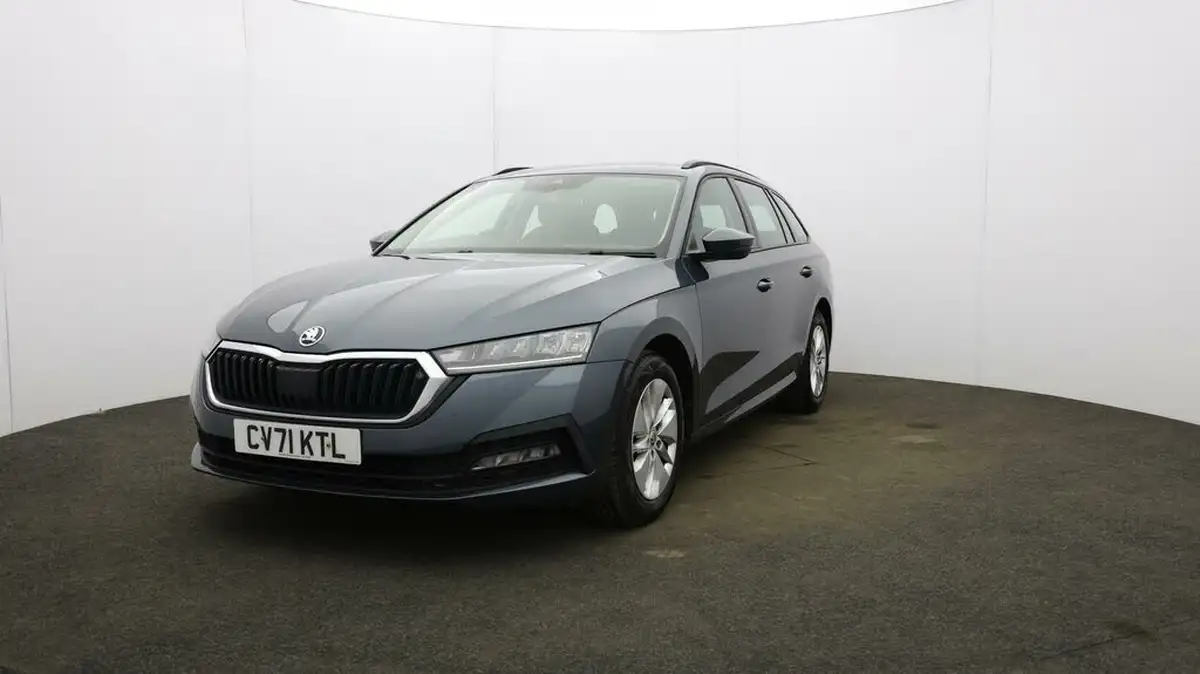 2021-skoda-octavia-15-tsi-se-estate-big-30