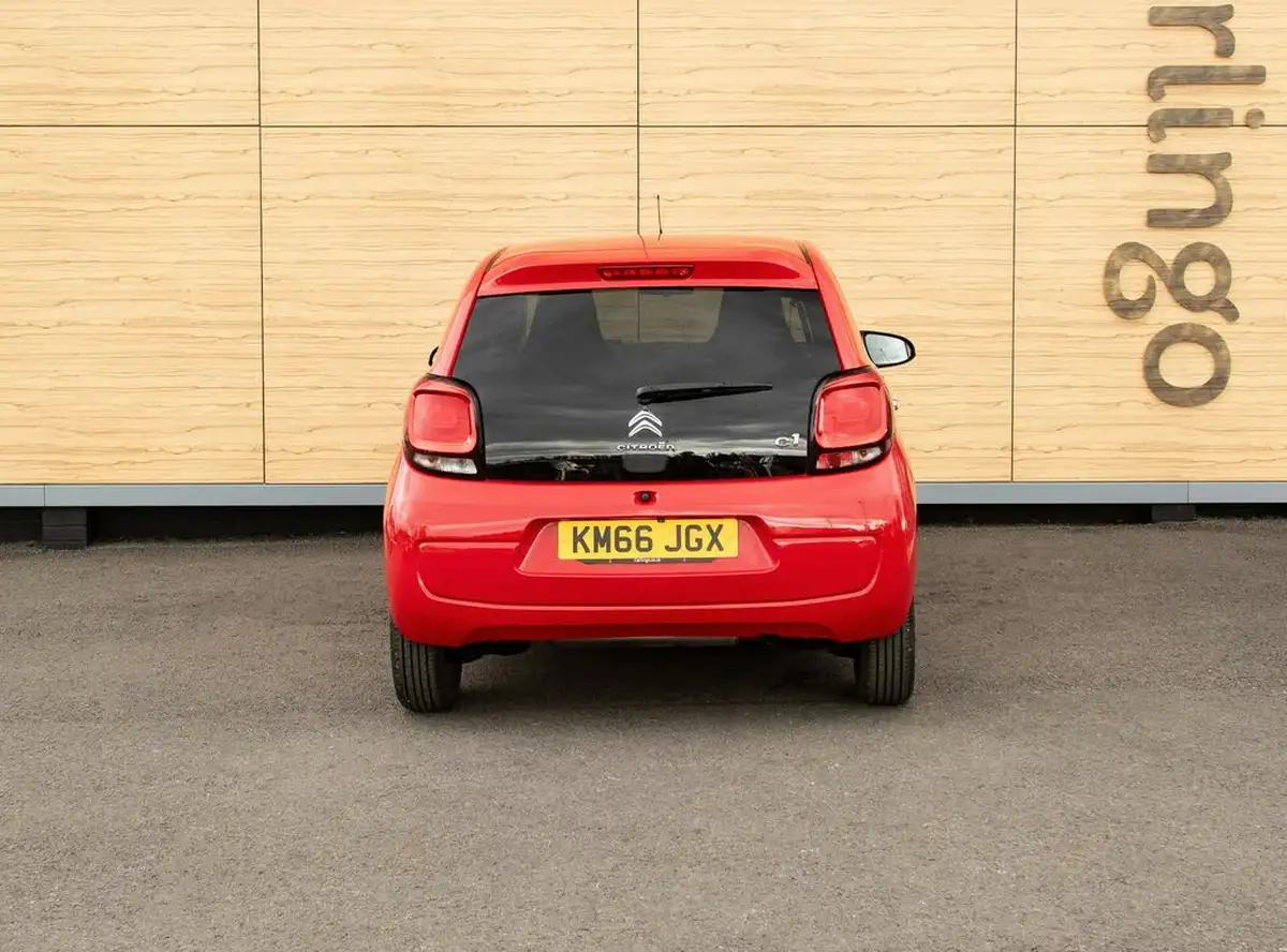 2016-citroen-c1-10-vti-flair-5d-etg-big-6