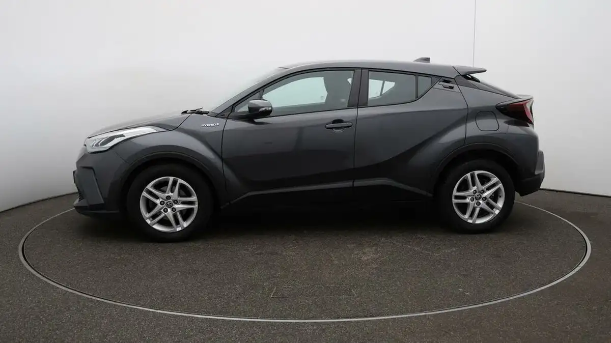 2021-toyota-c-hr-18-vvt-i-icon-big-57