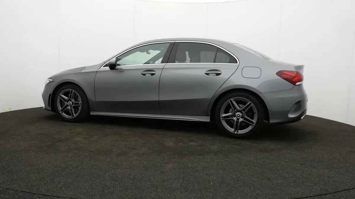 2019-mercedes-benz-a-class-20-a220-amg-line-saloon-4d-4matic-big-65