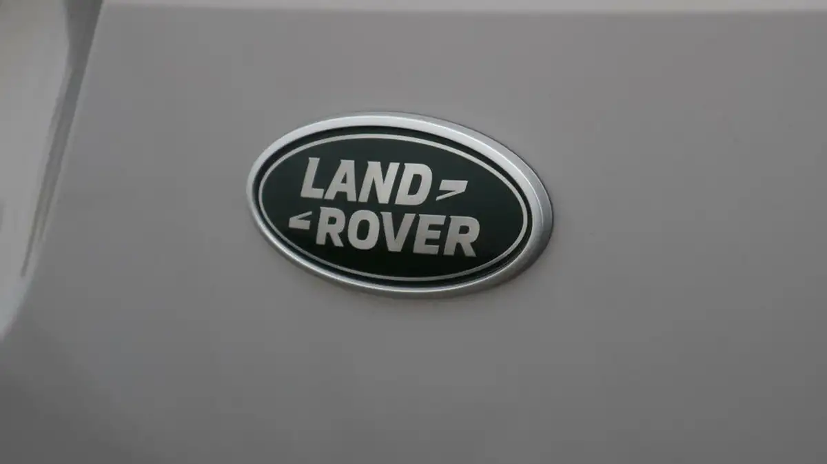 2022-land-rover-range-rover-evoque-20-d200-r-dynamic-s-big-23