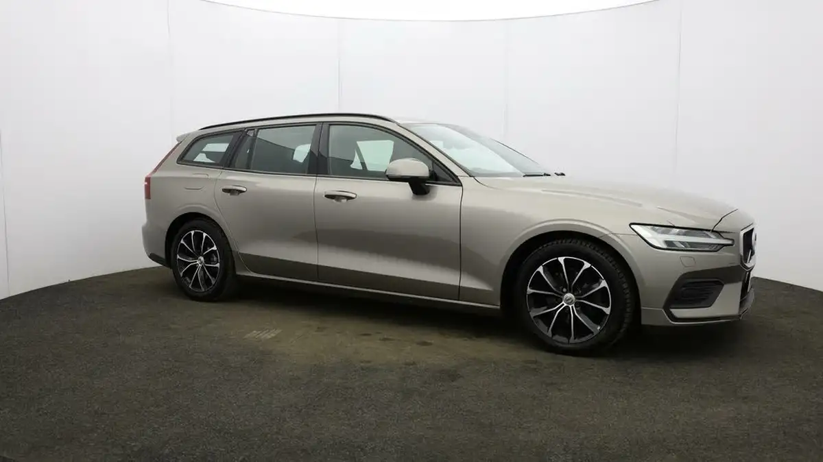 2018-volvo-v60-20td-d3-momentum-geartronic-big-41