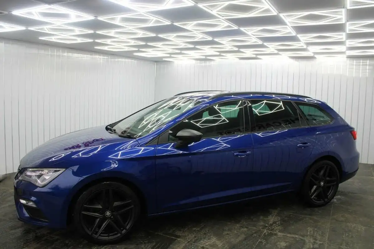 2020-seat-leon-15-tsi-evo-fr-black-edition-150ps-estate-dsg-big-3