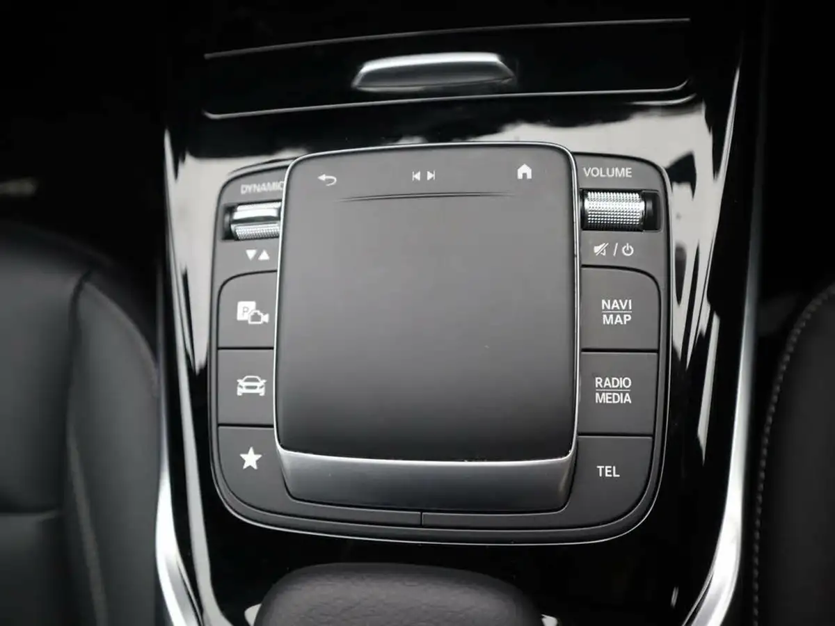 2022-mercedes-benz-cla-20-cla-35-amg-coupe-4d-big-19