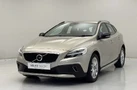 2016-volvo-v40-20-t3-cross-country-pro-small-4