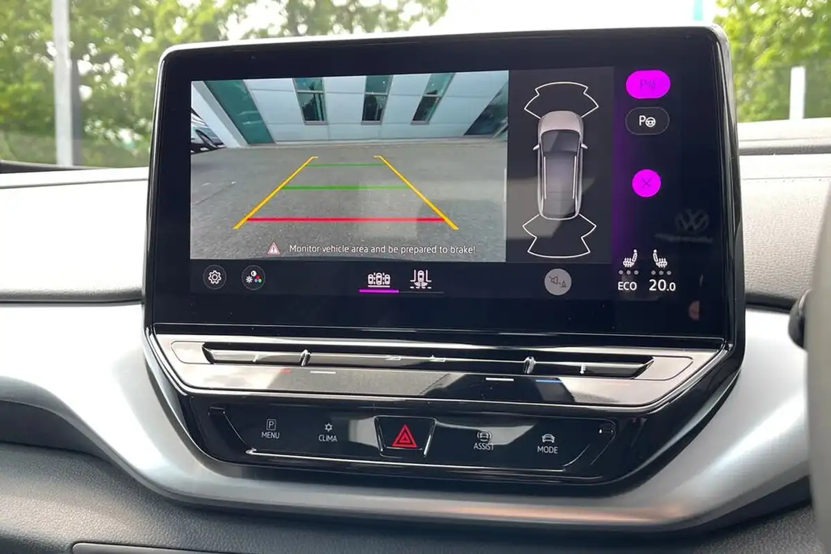 2024-volkswagen-id4-e-life-big-35