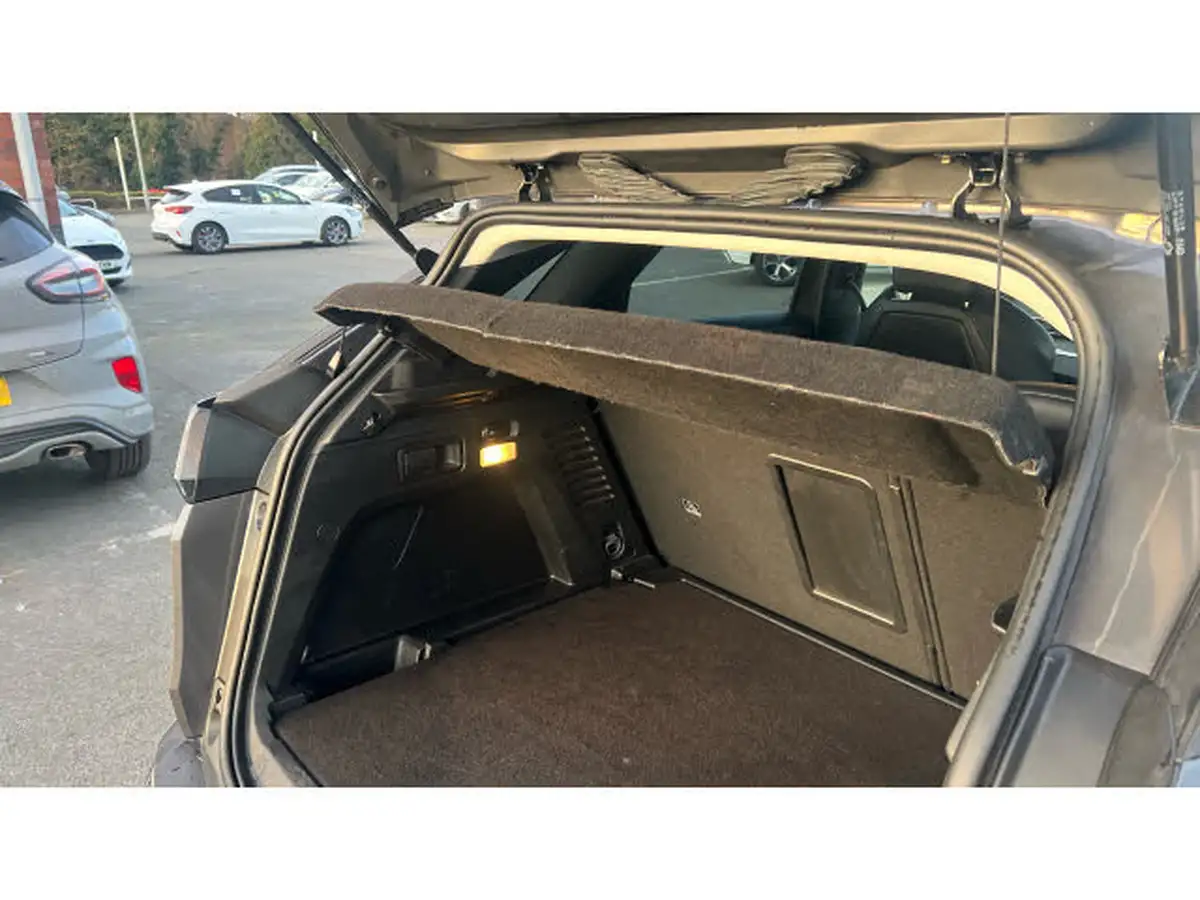 2021-peugeot-3008-suv-15-bluehdi-allure-big-28