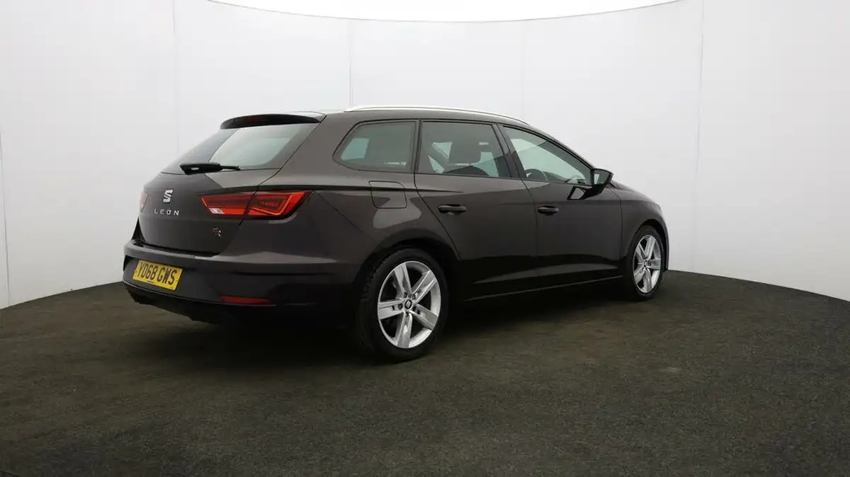 2019-seat-leon-20-tsi-fr-estate-big-51