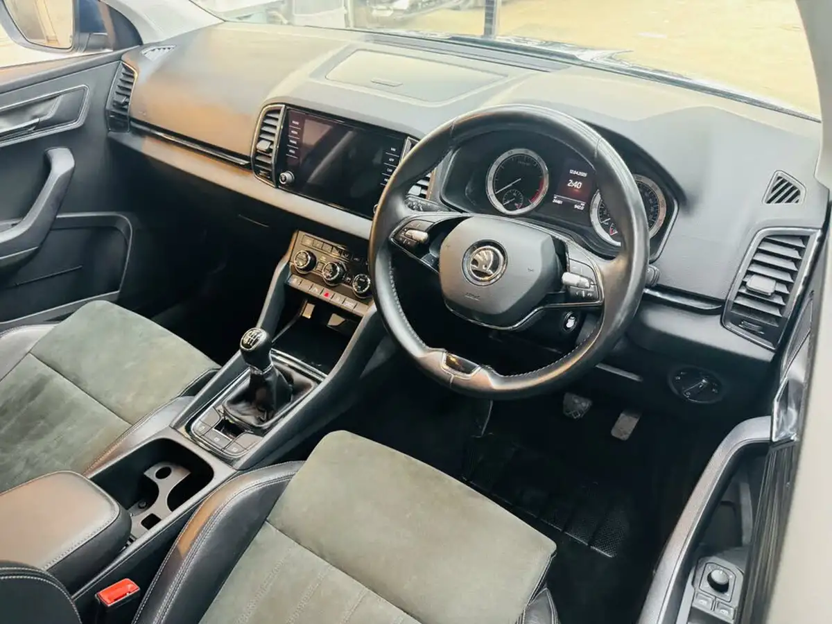2020-skoda-karoq-10-tsi-se-l-116ps-big-36
