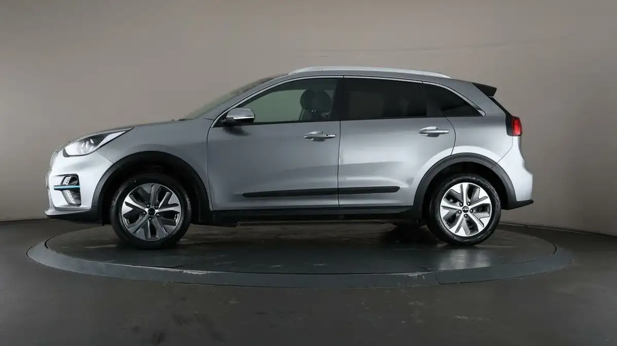 2022-kia-e-niro-ev-2-64-big-29