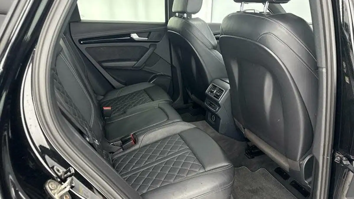 2018-audi-sq5-30-tfsi-quattro-big-28
