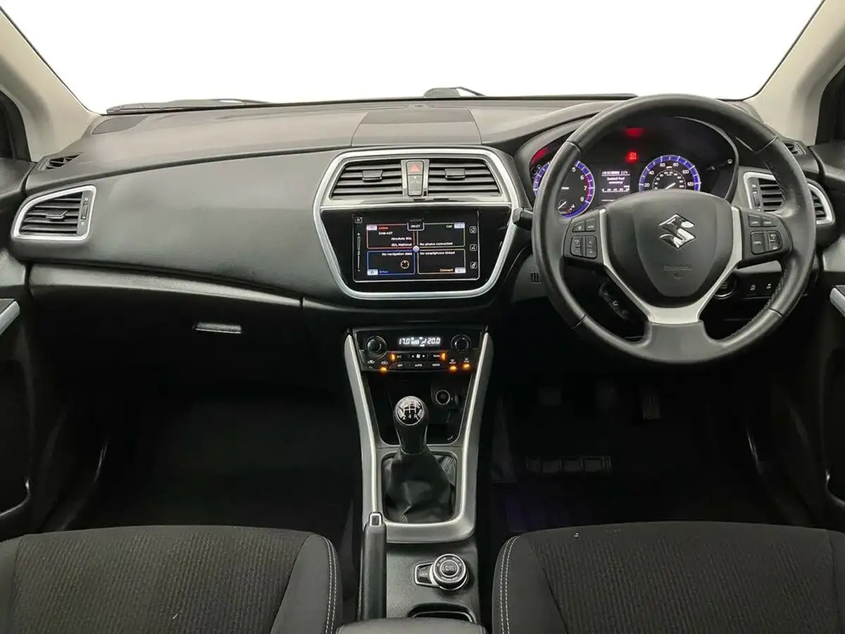 2019-suzuki-s-cross-10-boosterjet-sz-t-111ps-allgrip-988cc-big-8