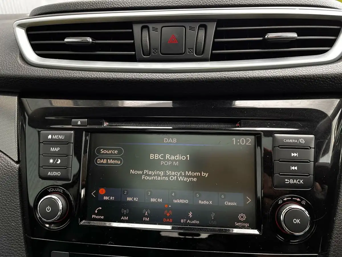 2020-nissan-qashqai-13-dig-t-tekna-160ps-dct-big-40