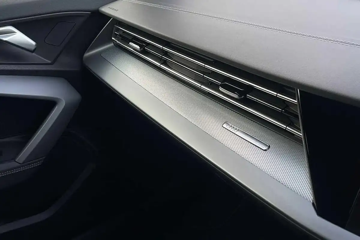 2025-audi-a3-15-35-tfsi-s-line-saloon-4d-big-48