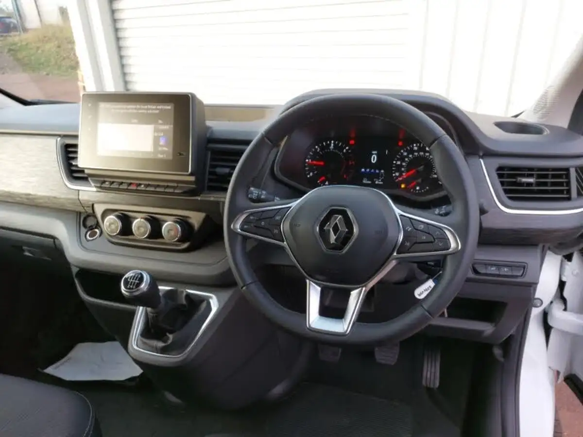 2023-renault-trafic-20dci-sl30-130-extra-eu6d-big-6