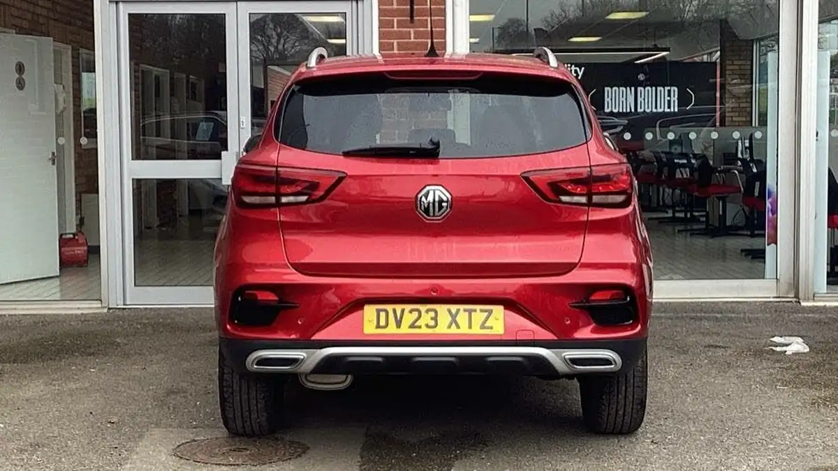 2023-mg-zs-suv-15-vti-tech-exclusive-big-18