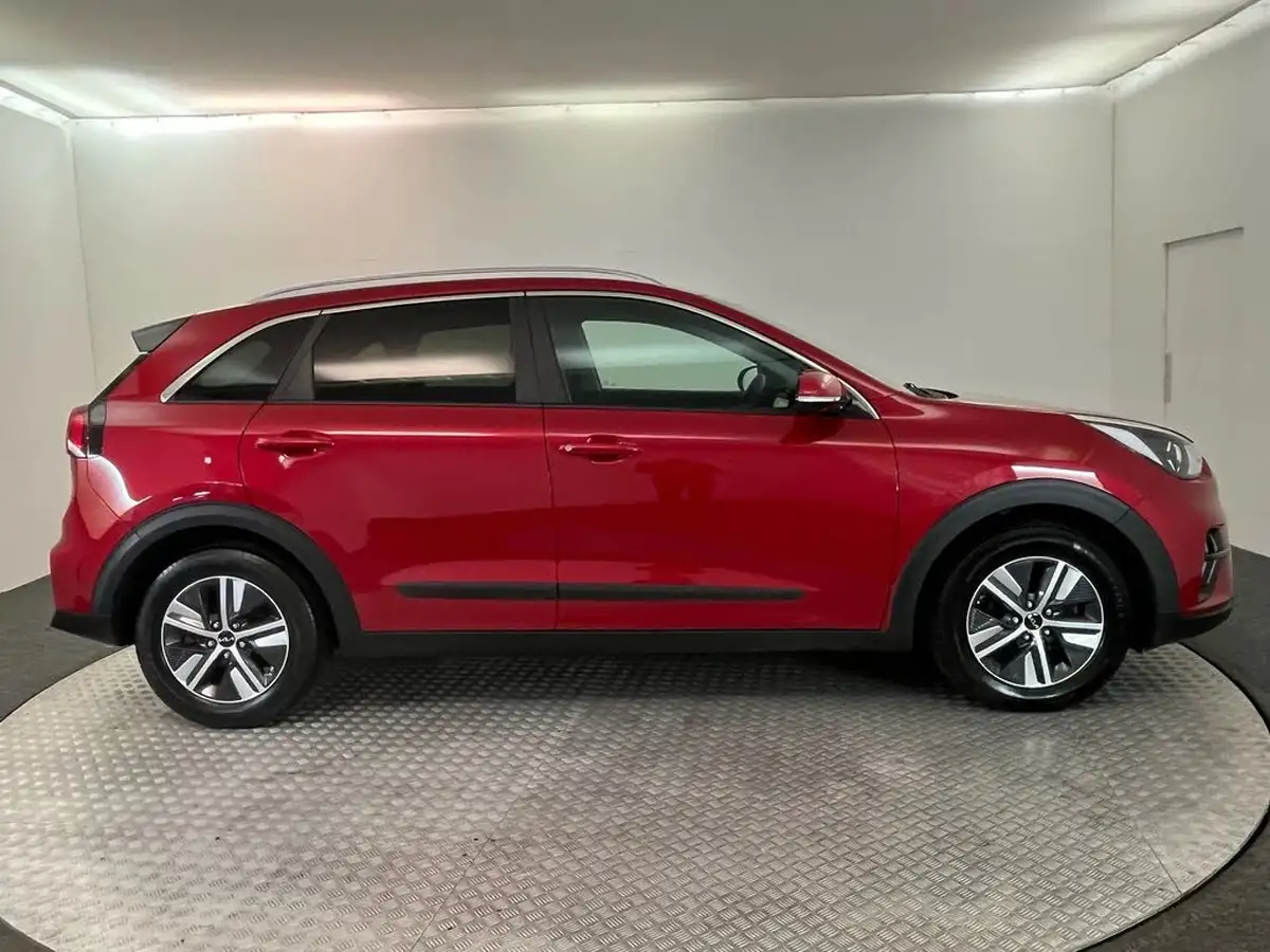 2022-kia-niro-16-gdi-2-139bhp-156kwh-big-10
